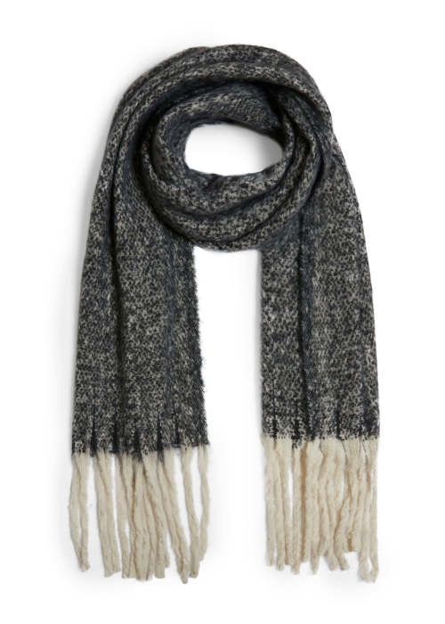 a black and white scarf