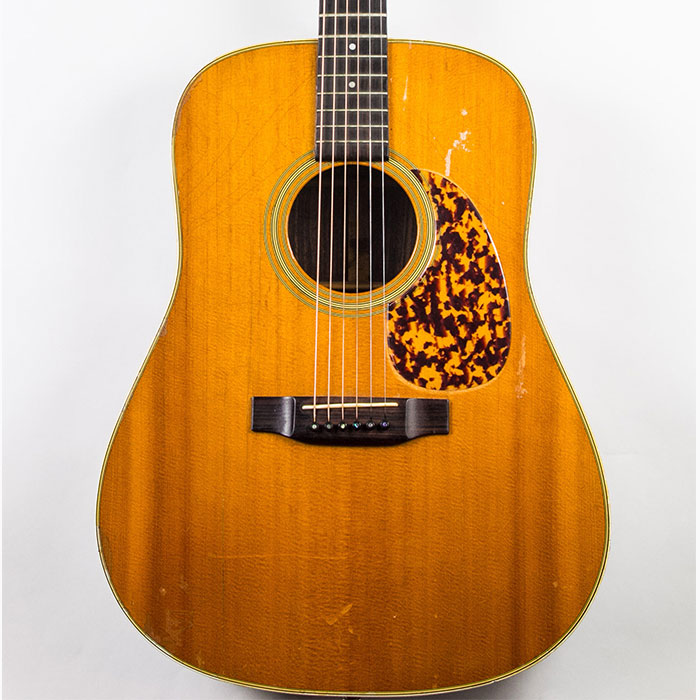 Martin d-28