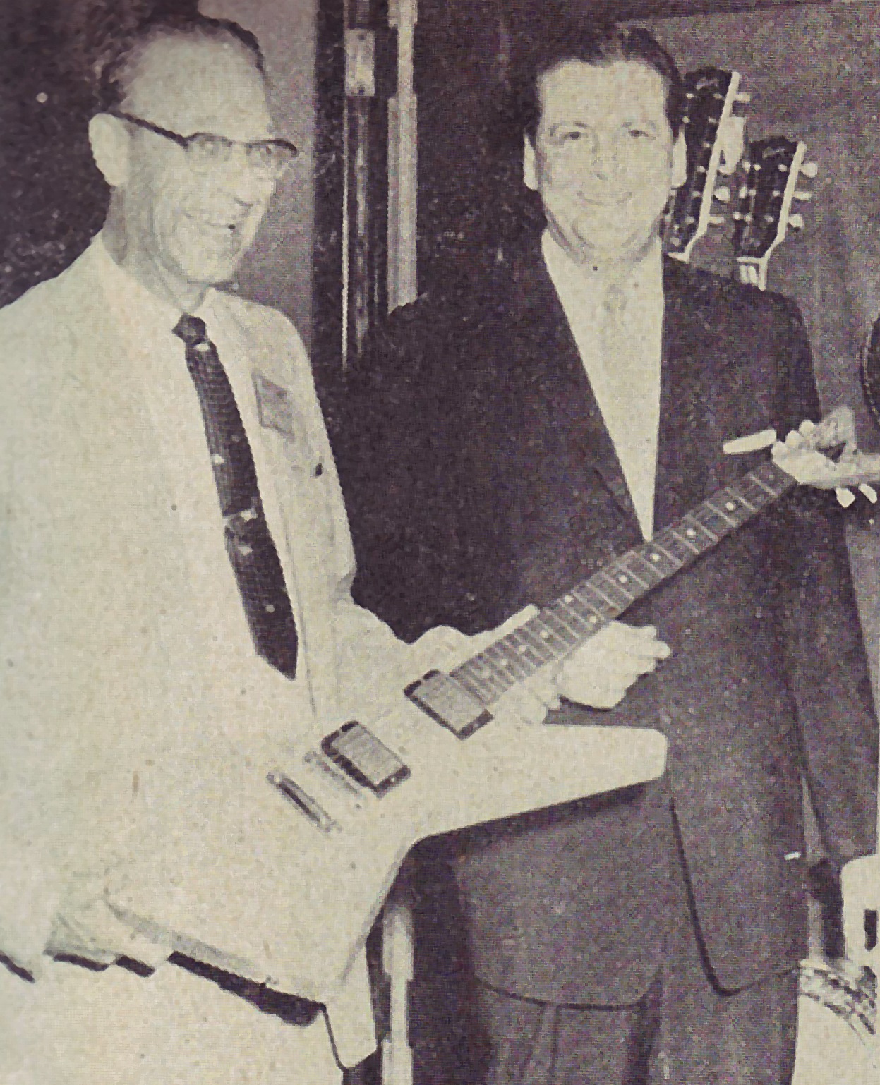 Gibson cheap explorer history