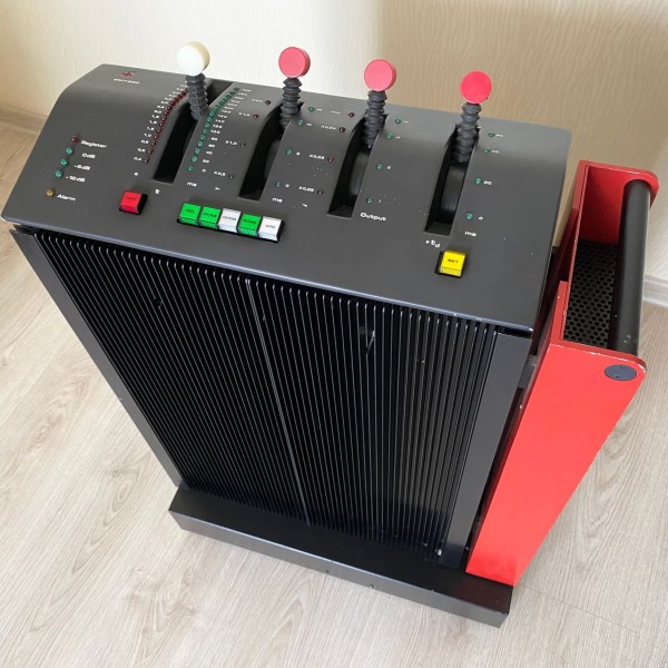 1980 EMT 250 Reverberation System