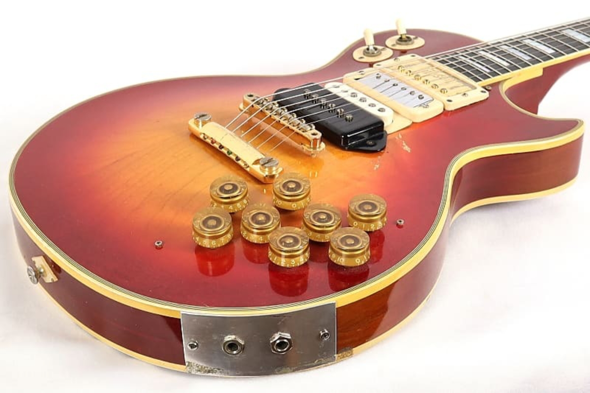 Modded 1973 Gibson Les Paul Custom