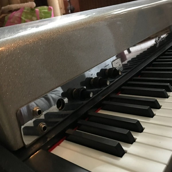 1969 Fender Rhodes Silver Sparkle Top Suitcase Piano