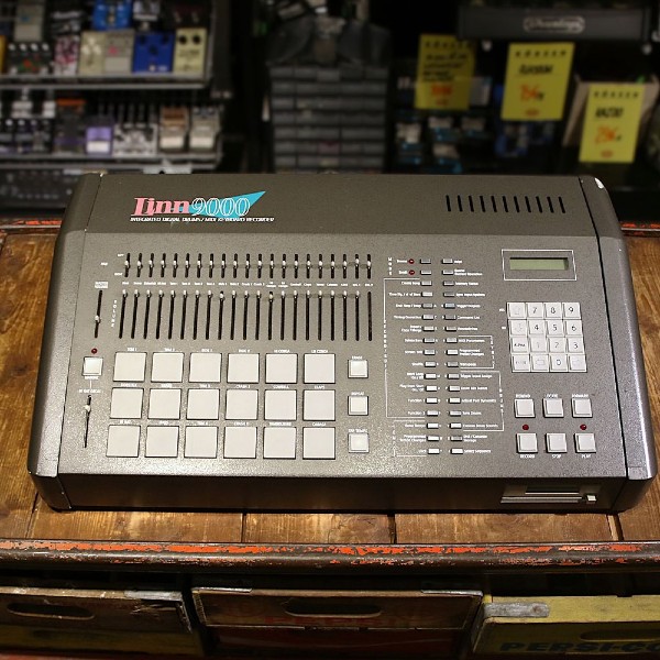 Linn 9000 Integrated Digital Drums / Midi Keyboard Recorder