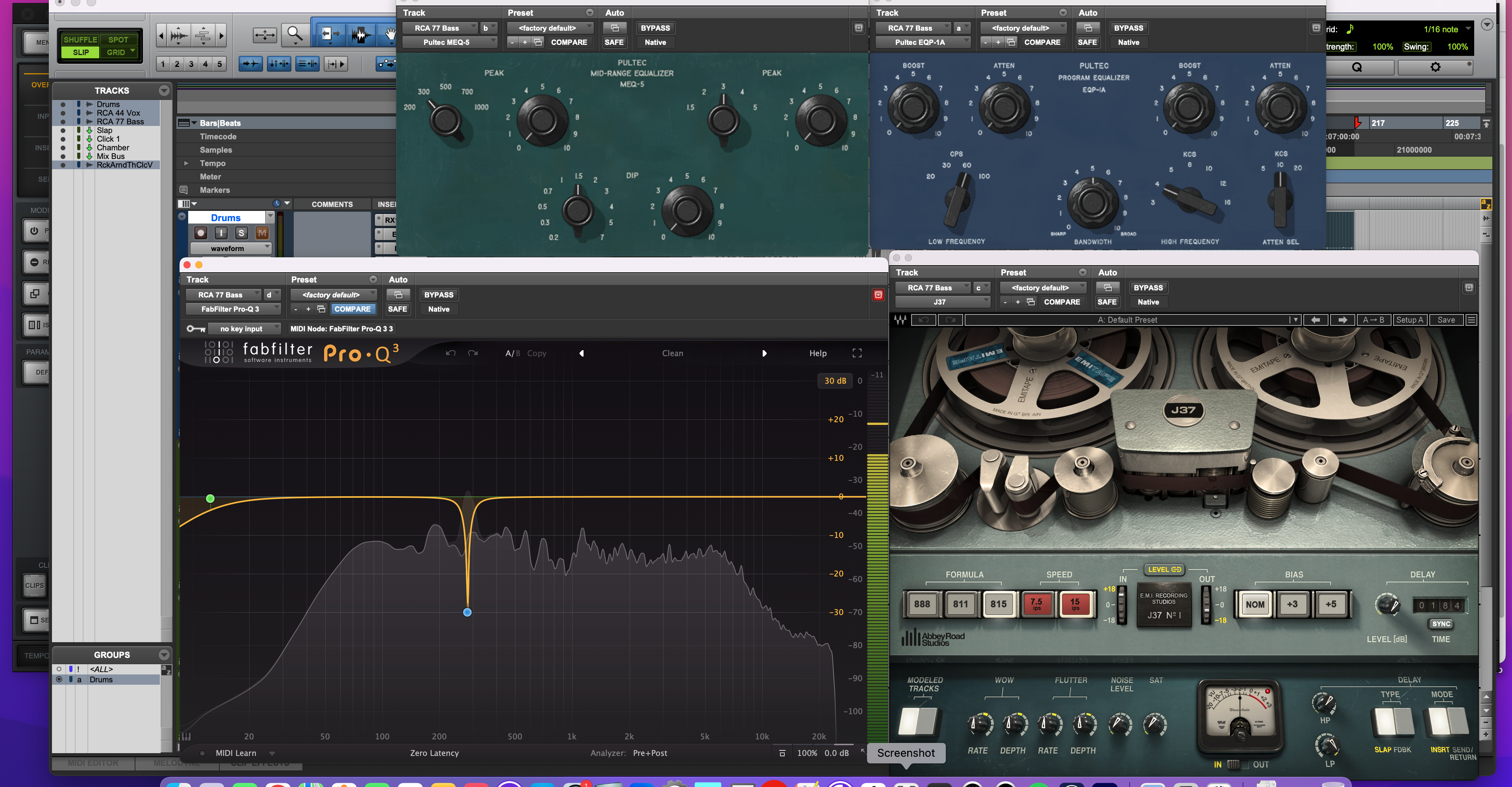 'Rock Around the Clock' bass mic