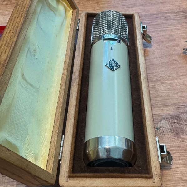 1960s Telefunken ELA M 250E