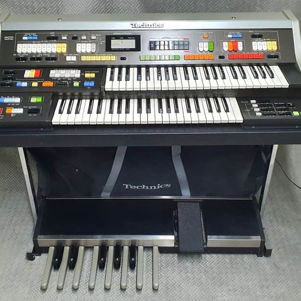 Technics SX-C600 Electronic Organ