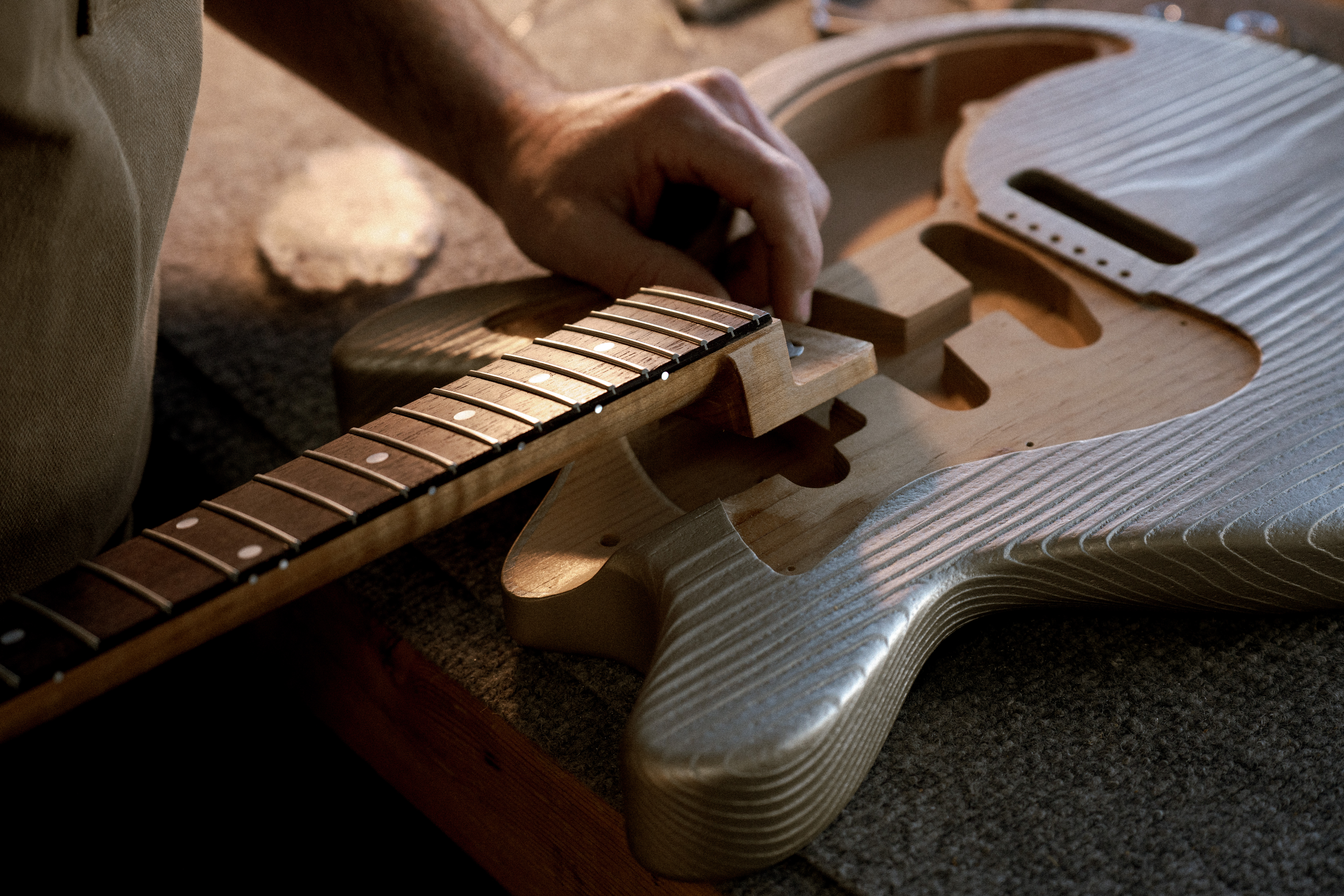 Eastman D’Ambrosio neckset showing concave body pocket and long stepped tenon