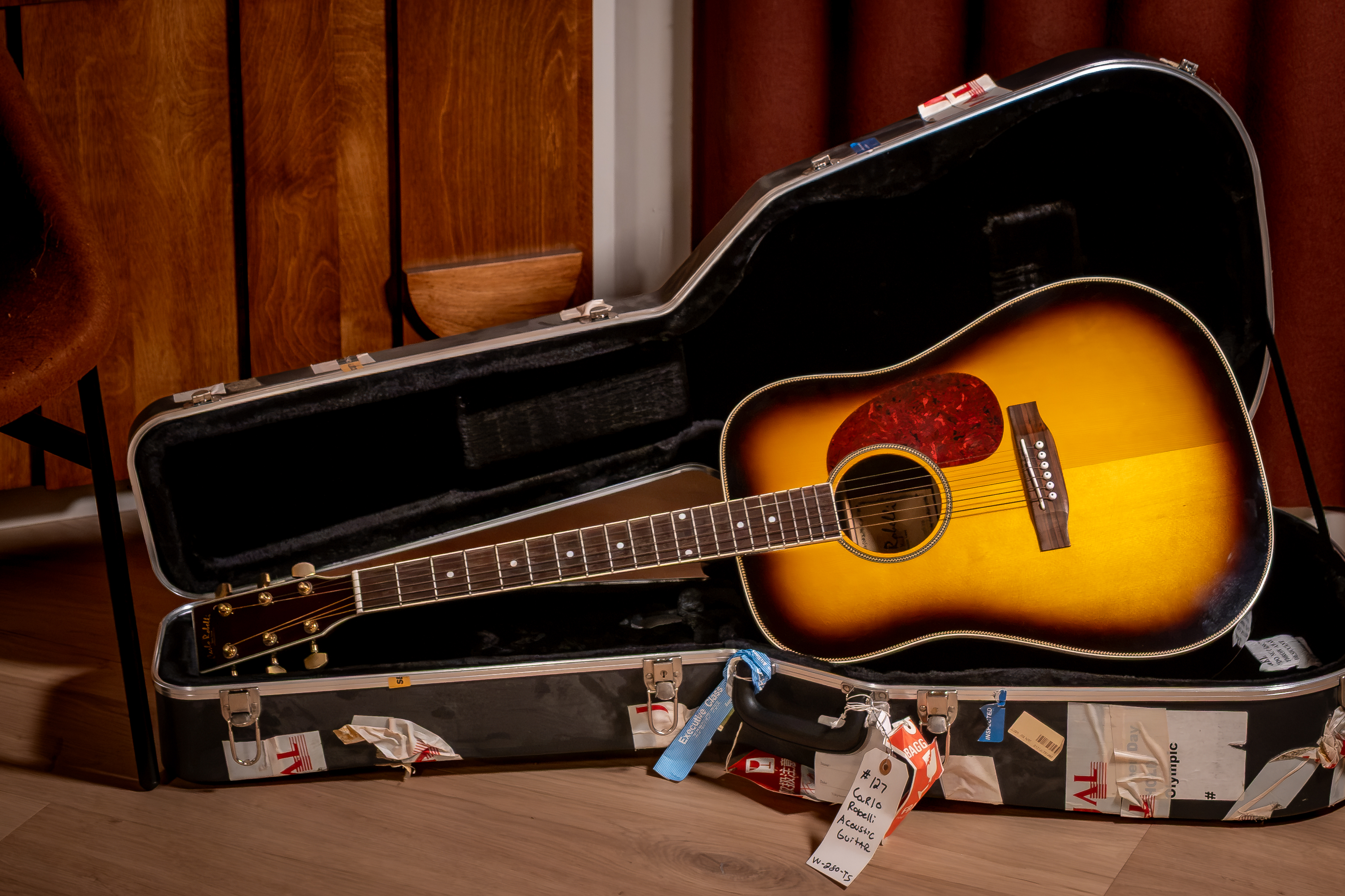 mike dirnt acoustic