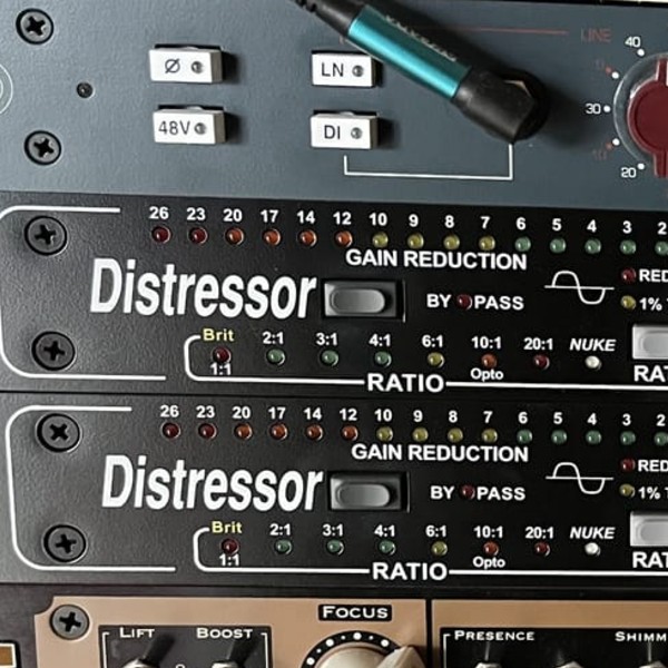 Empirical Labs EL8-XS Distressor Stereo Pair 