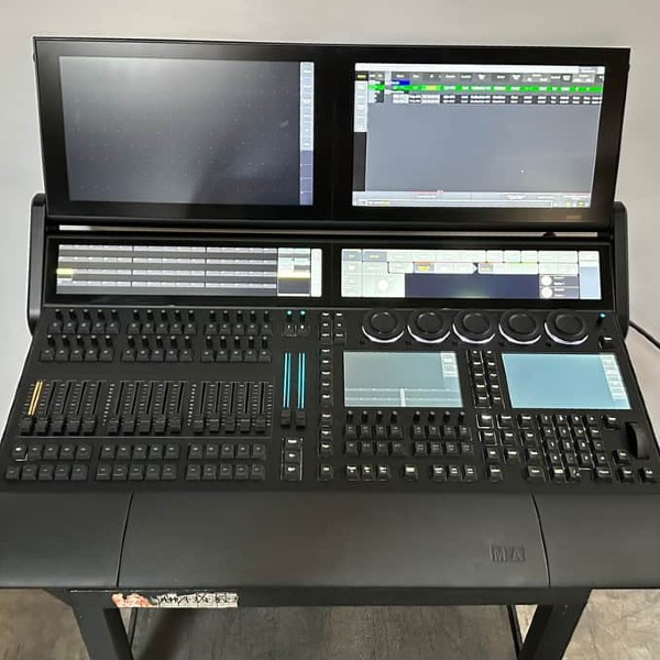 MA Lighting grandMA3 Light Lighting Console