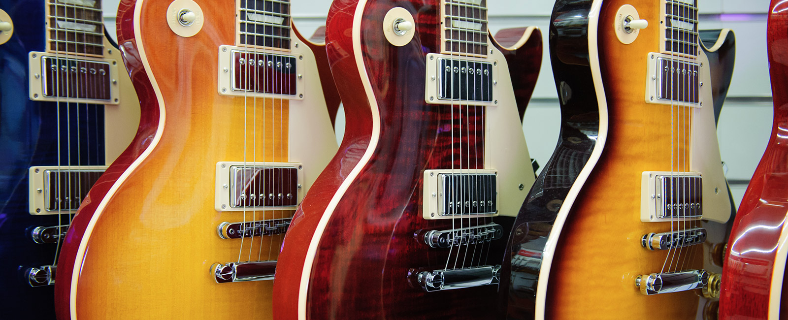 Gibson Les Paul Standard vs Les Paul Junior vs Les Paul Reverb