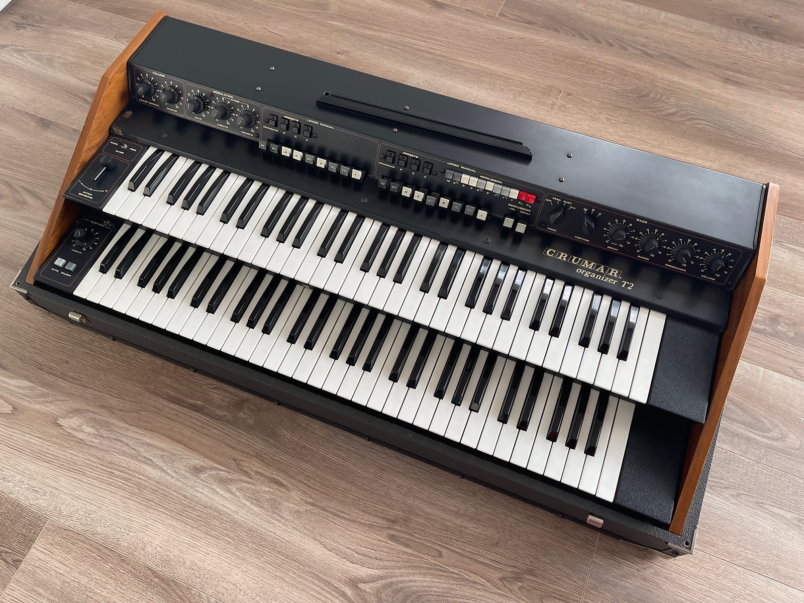 Gallery: Rare and Eye-Catching Synths on Reverb Right Now | Reverb