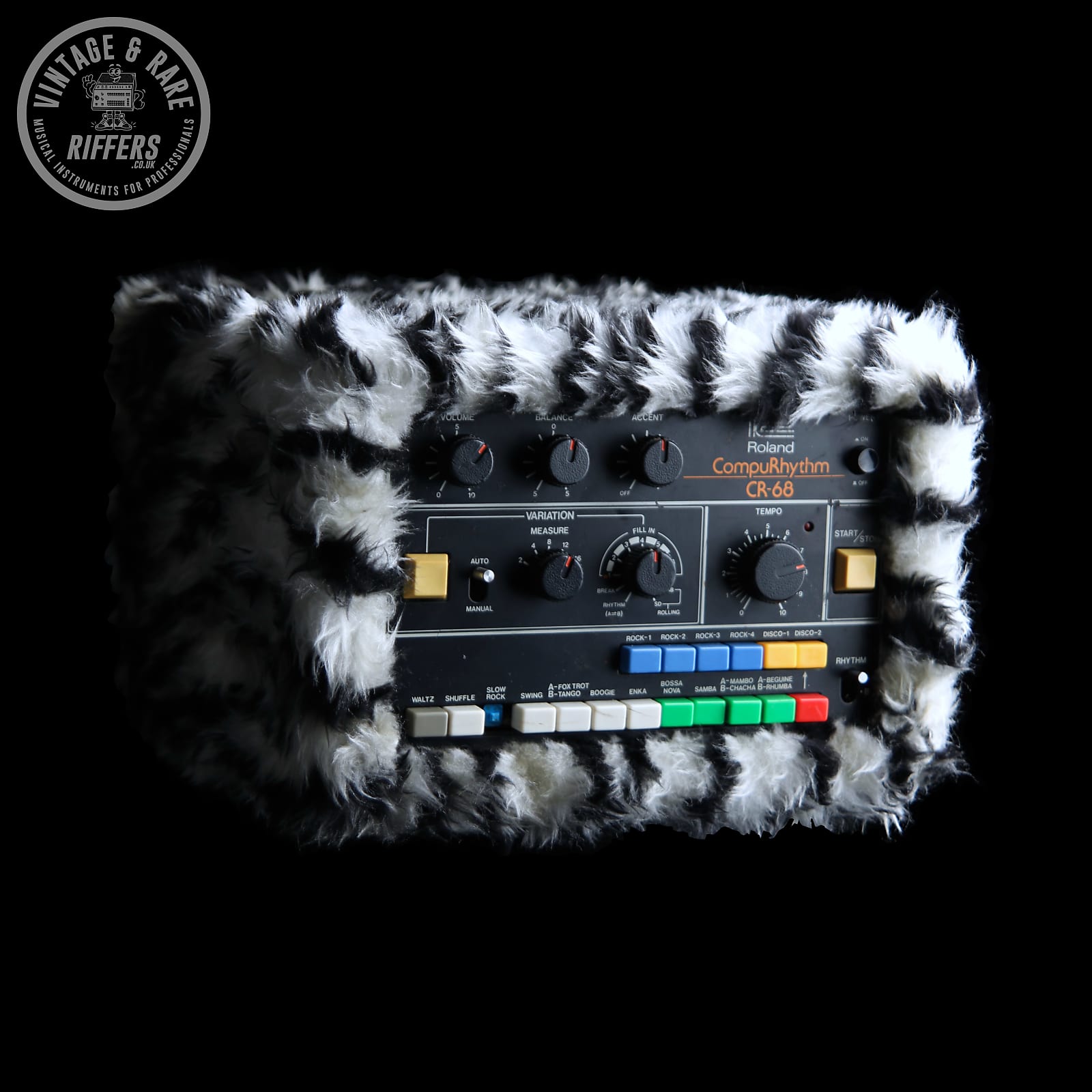 This is a Roland CR-68 Drum Machine.