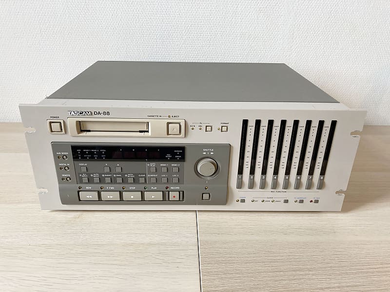 Tascam DA-88