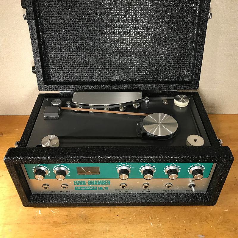 Of course, Guyatone also made regular tape echo units. The EM-78 has dials for mode, speed, echo and repeat.