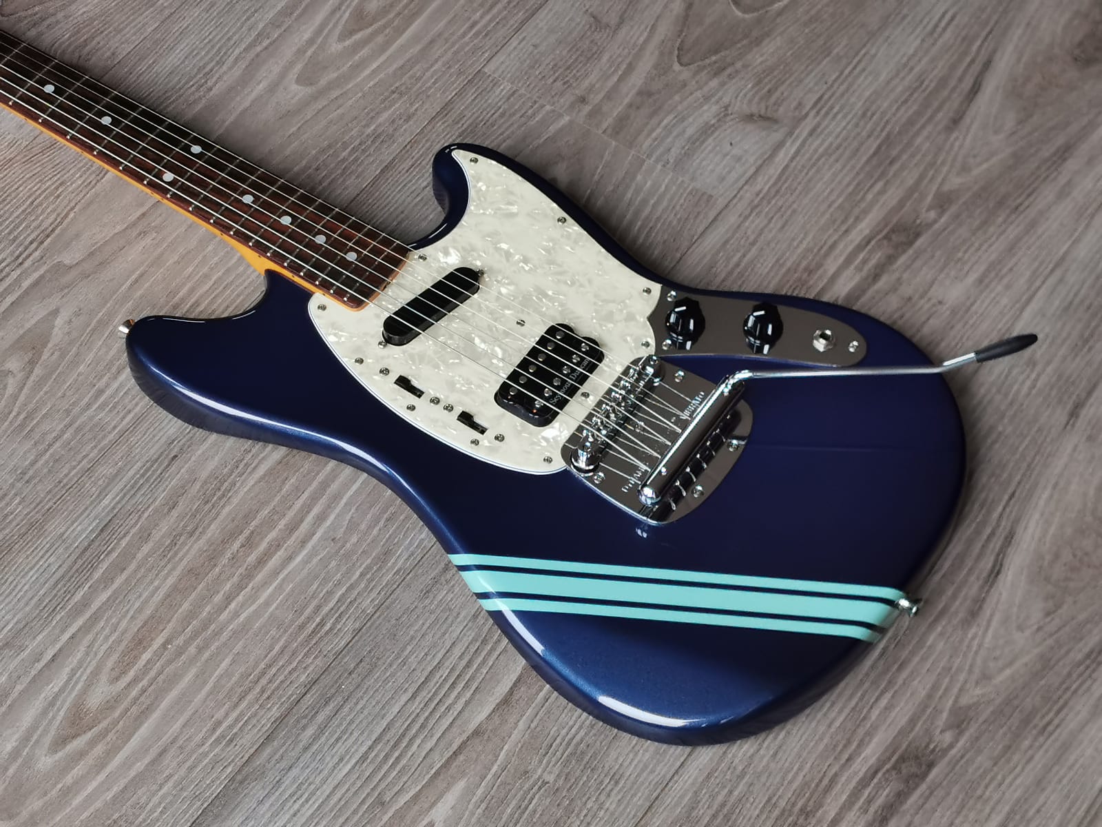 MIJ Kurt Cobain Mustang