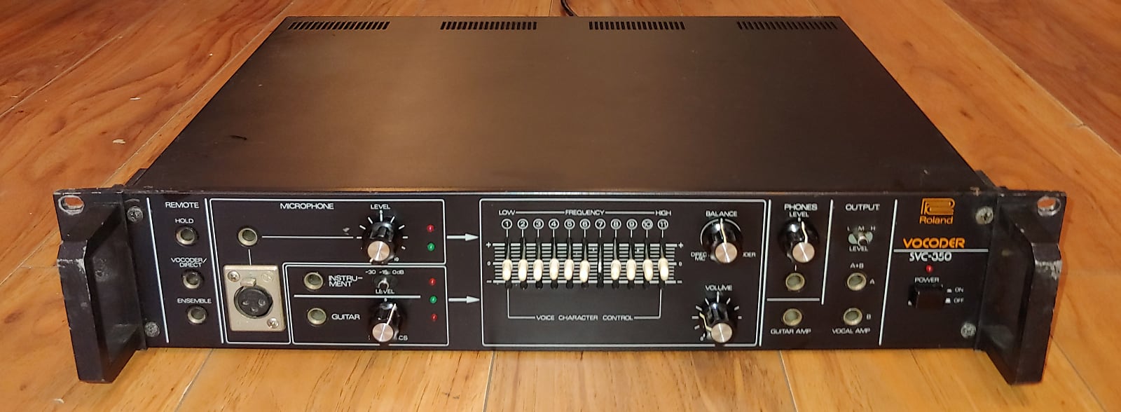 Roland SVC-350 vocoder