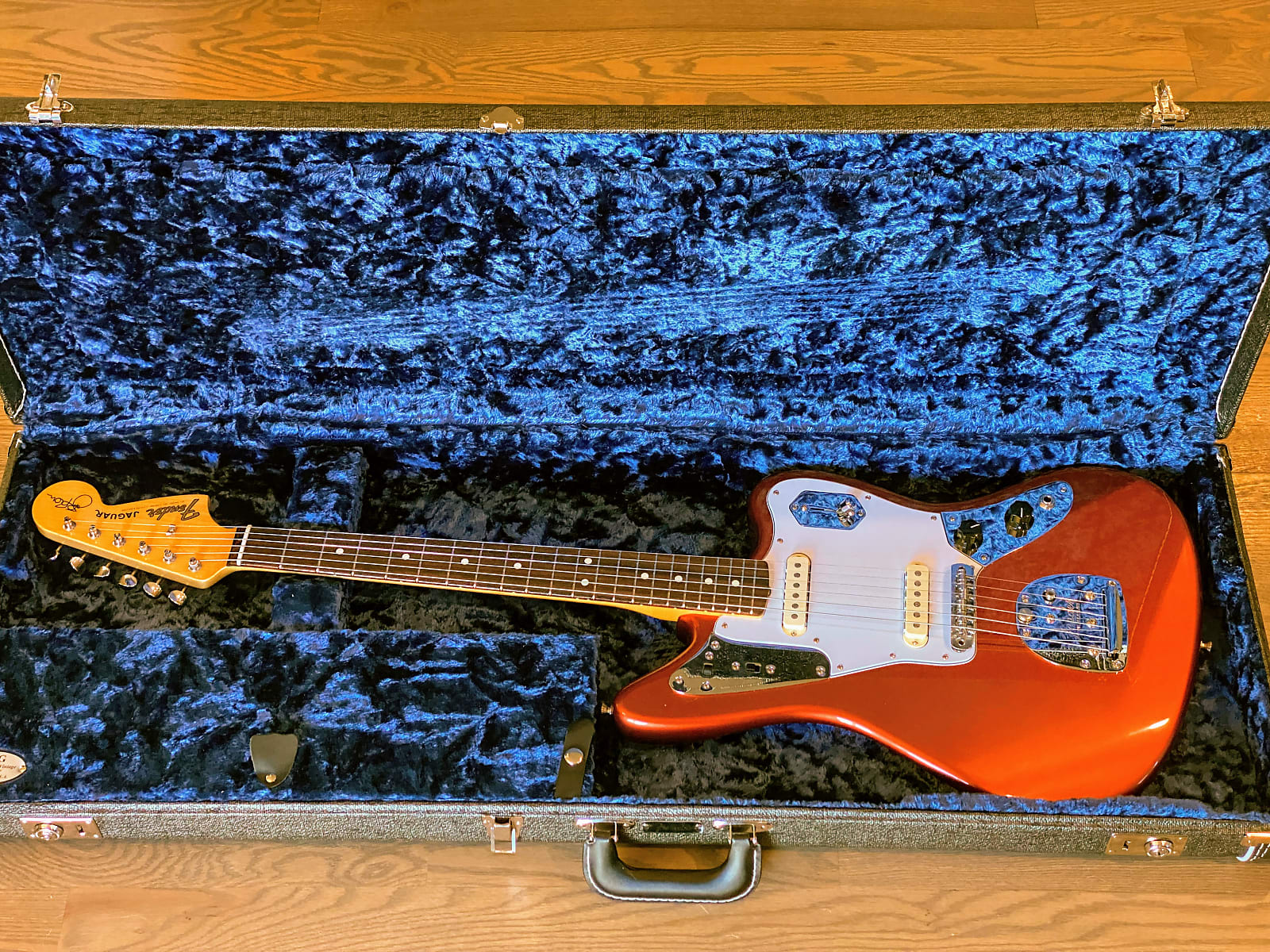 johnny marr signature jaguar