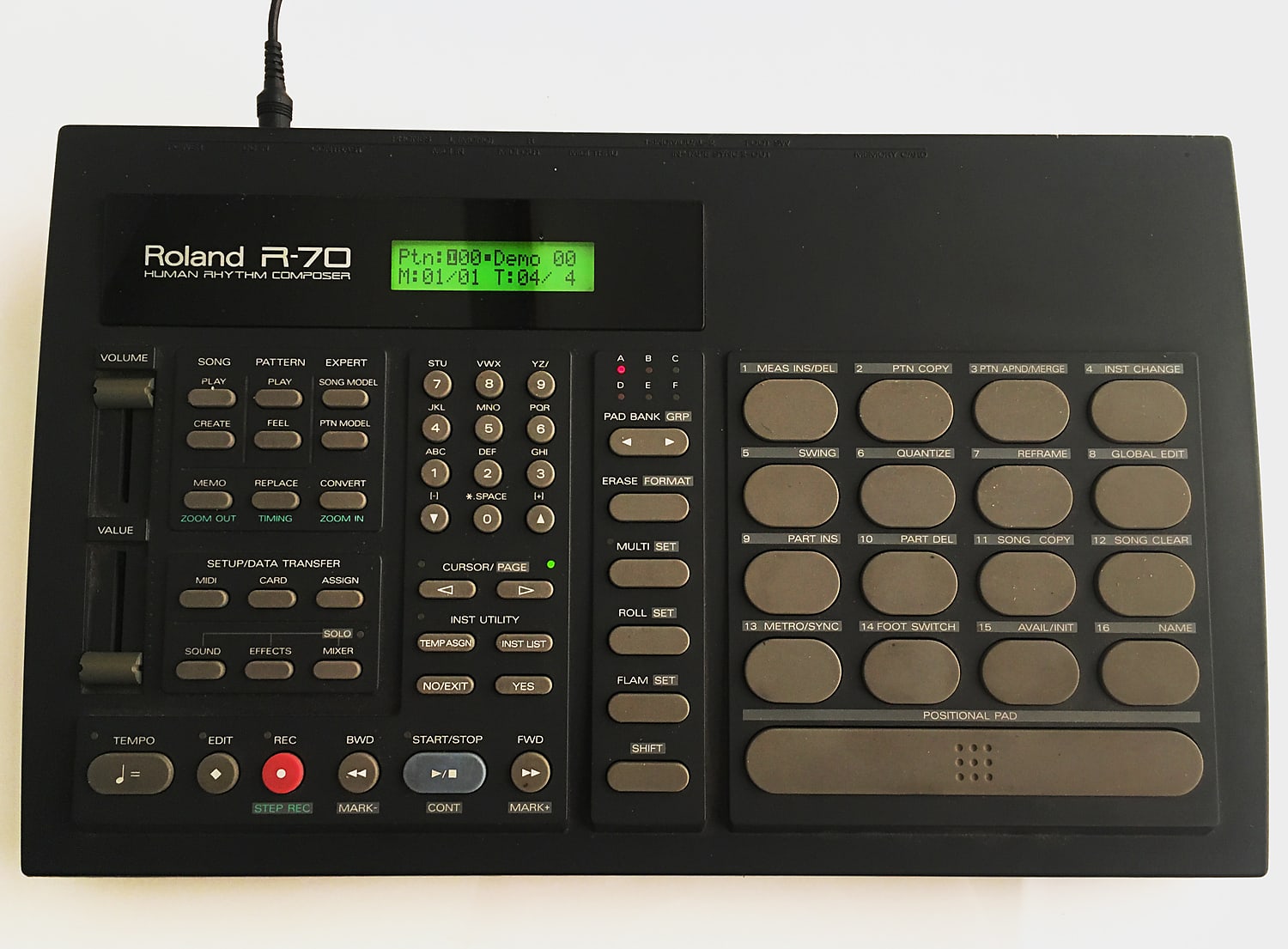 Roland R-70