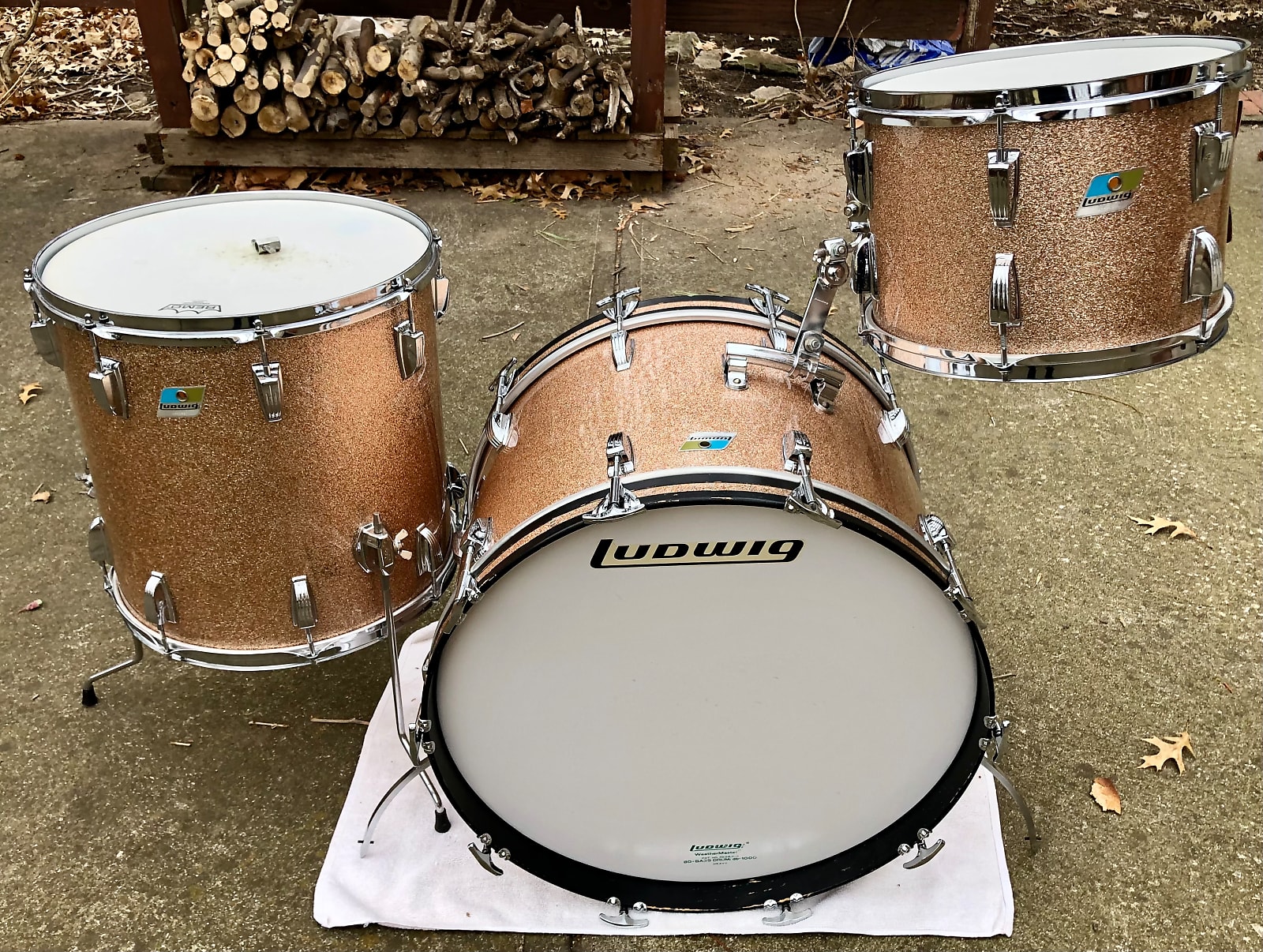 Ludwig Super Classic 1970’s Champagne Sparkle