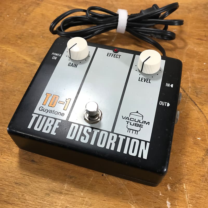 Guyatone made a few different distortion pedals built around tubes. This TD-1 gets its dirt from a 12AX7.