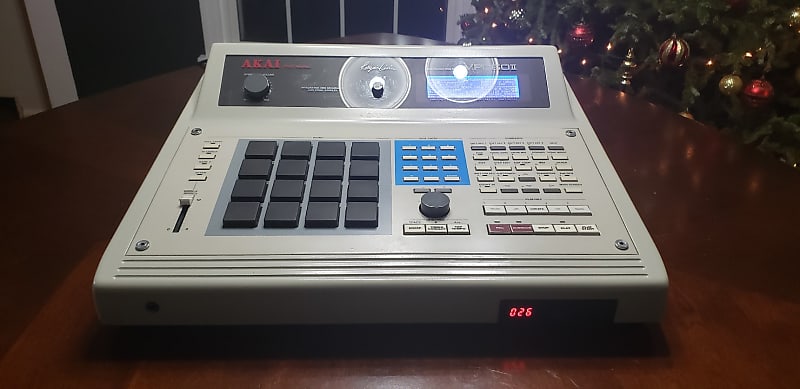 Akai MPC60II