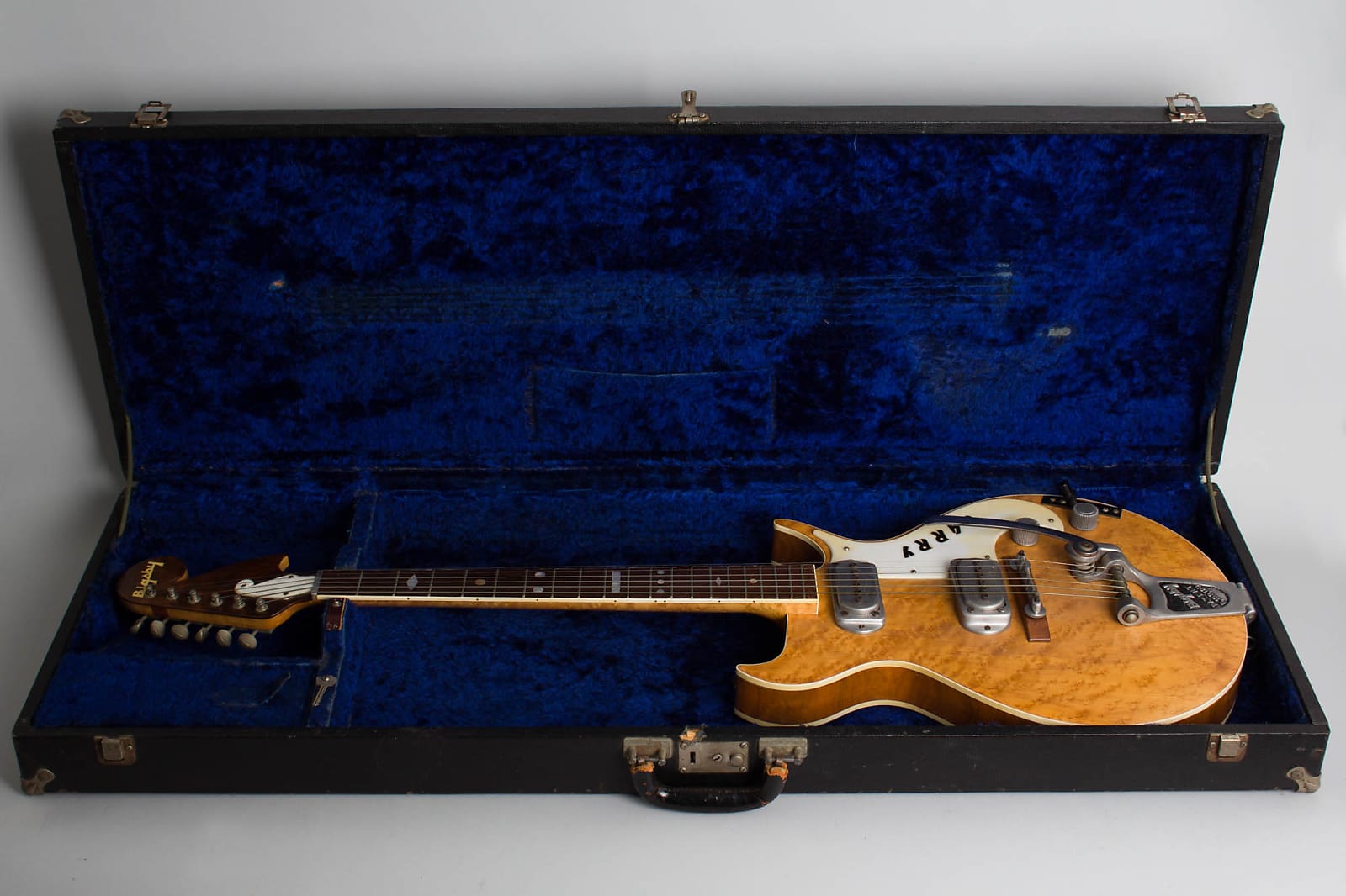 Bigsby Standard Semi-Hollow Body Electric Guitar (1958) laying in open hardshell case