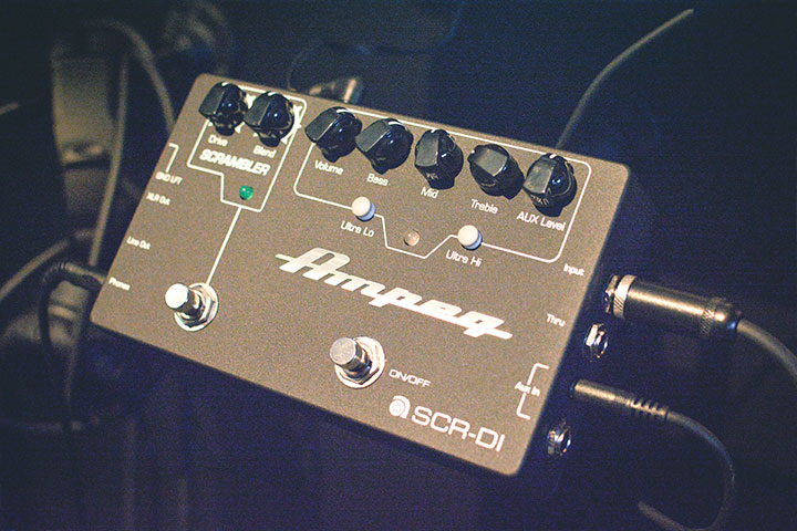 Ampeg SCR-DI