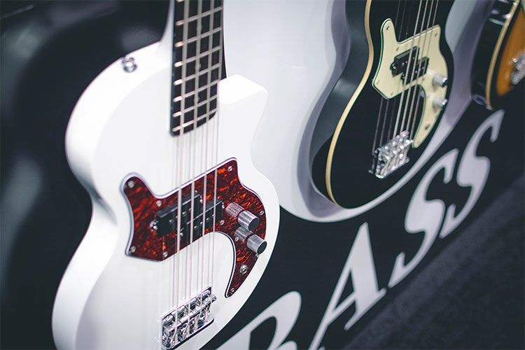 Orange O-Bass