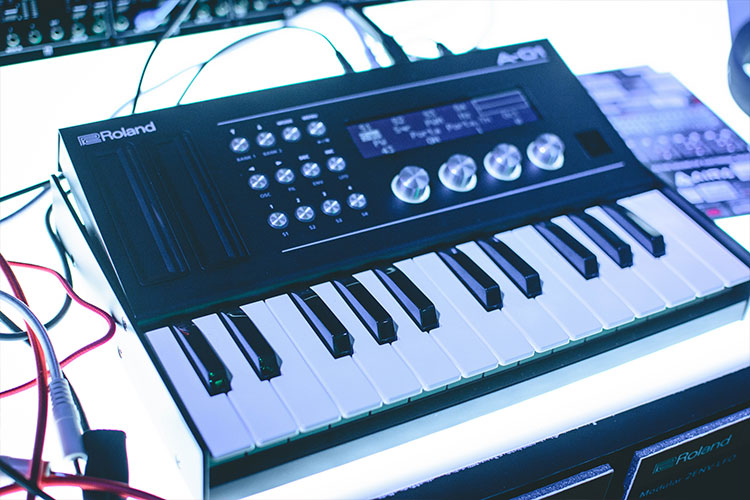 Roland A-01 MIDI controller