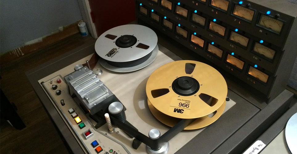 In The Studio: Analog Tape Recording Basics And Getting That Sound -  ProSoundWeb