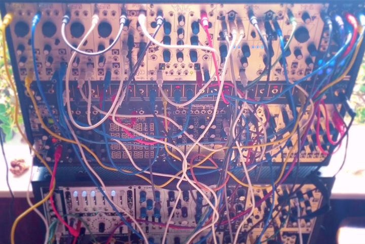 Kaitlyn Aurelia Smiths Modular-Rig
