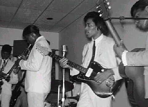 Un guide des guitares les moins connues de Jimi | Actualits Reverb