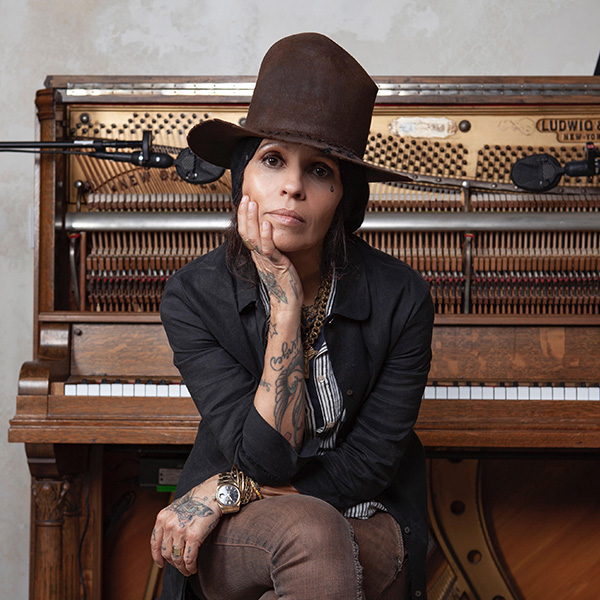 Linda Perry