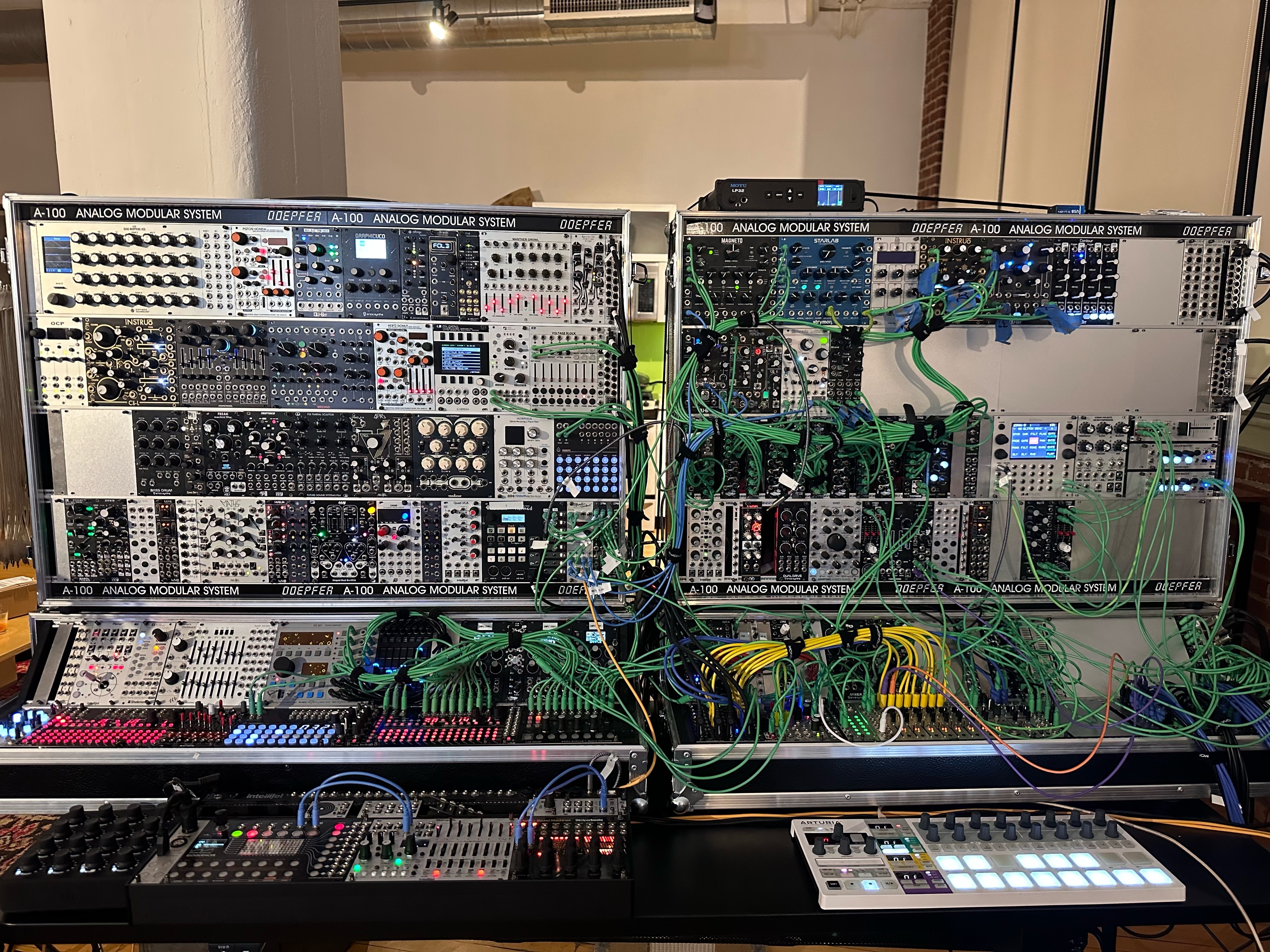 edIT's modular rig. Photo courtesy of the artist.