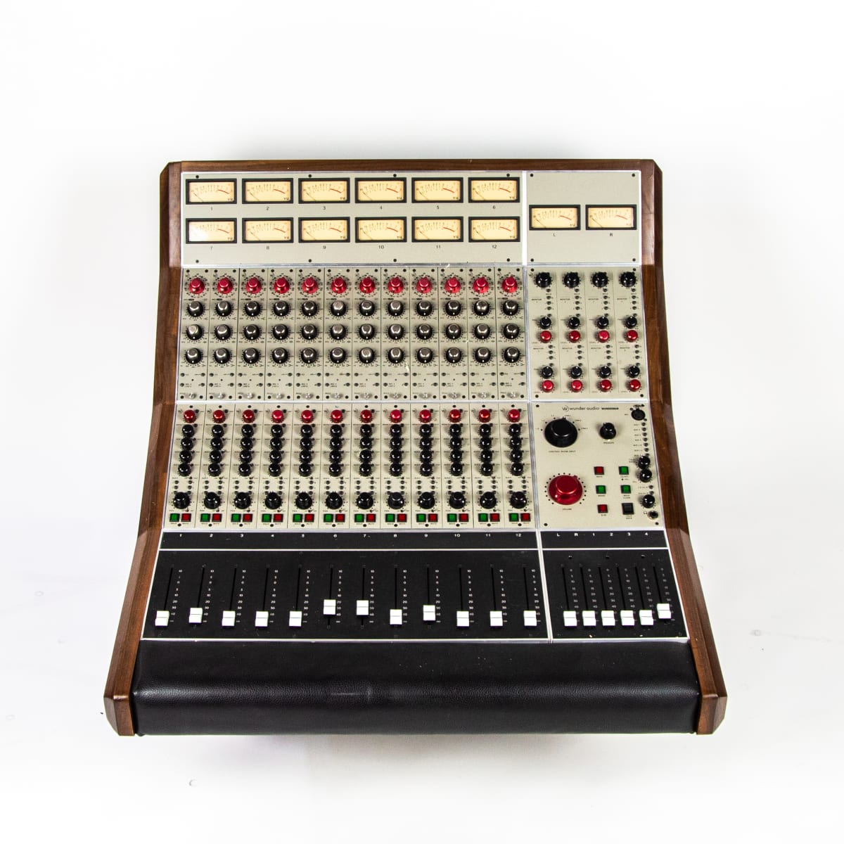 Wunder Audio console