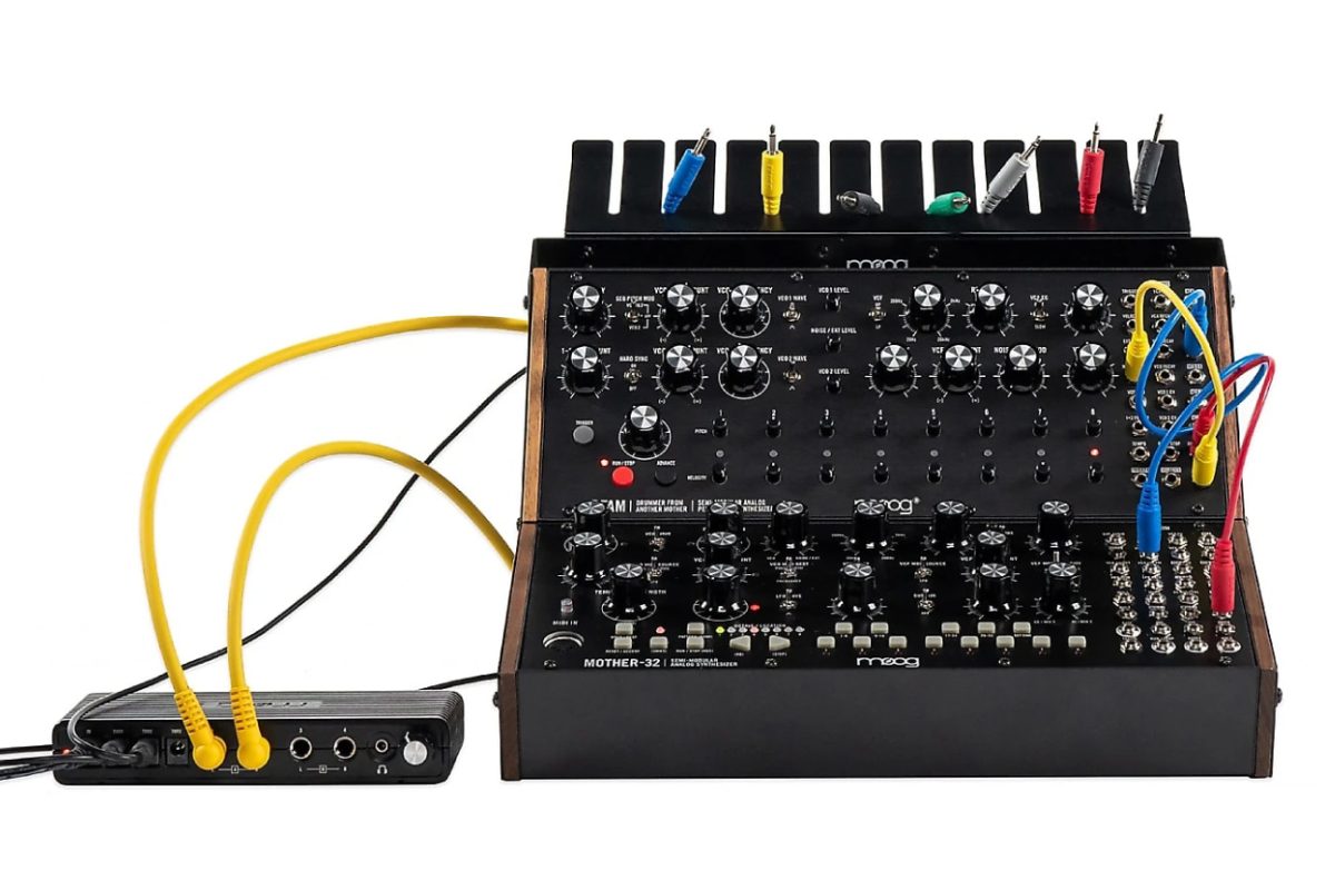 Video: 20 Patches With Moog's Sound Studios | Reverb News