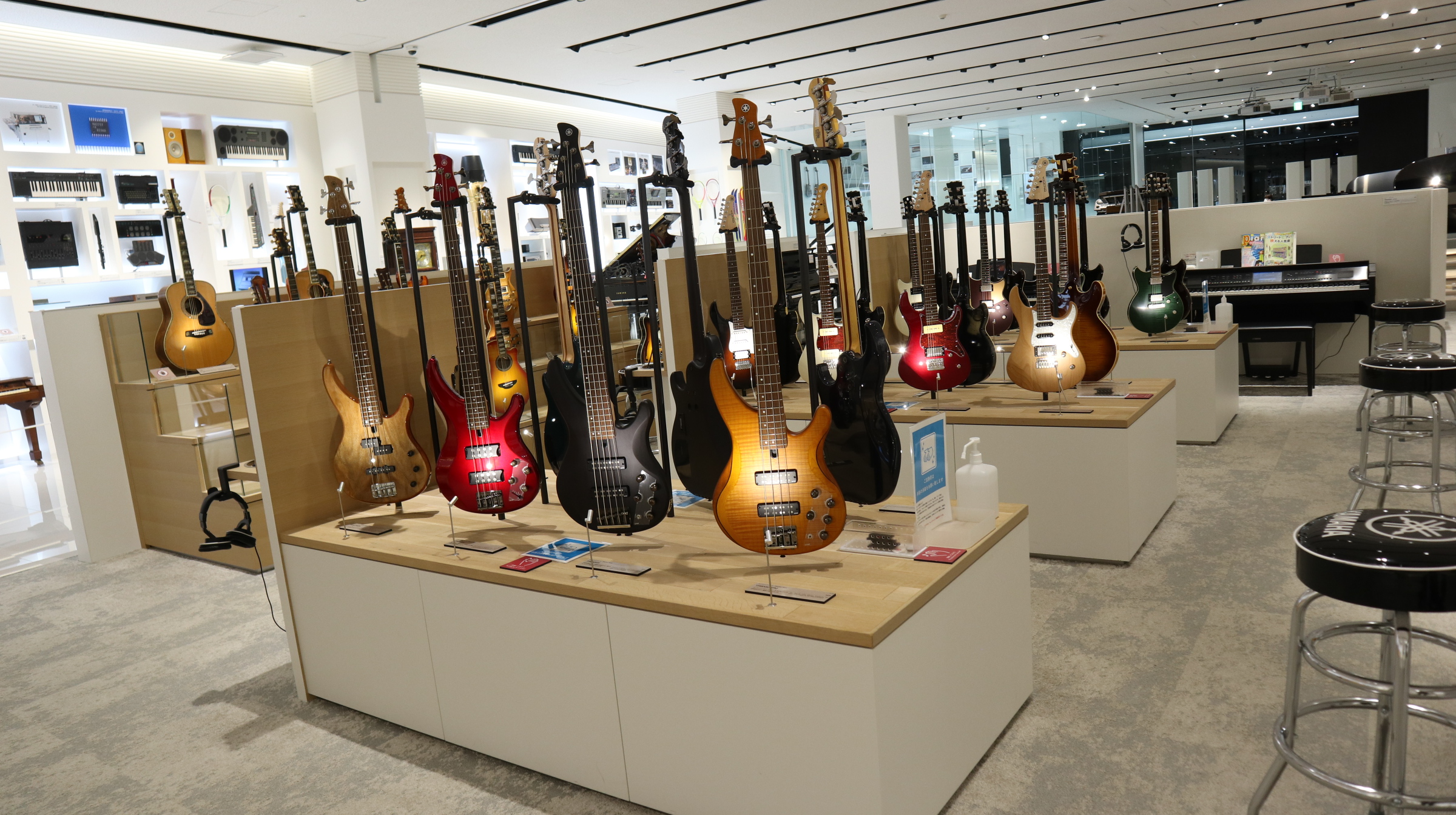 Yamaha electric guitars available to play