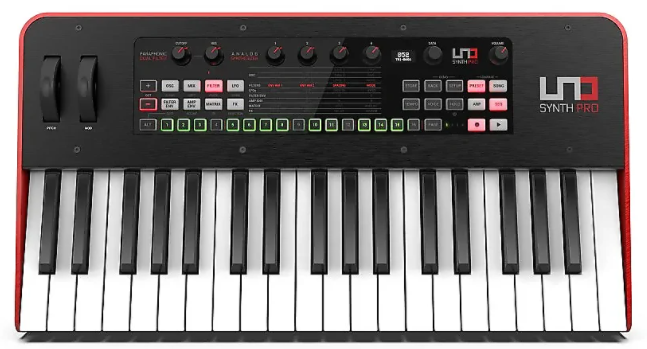 IK Multimedia UNO Synth Pro