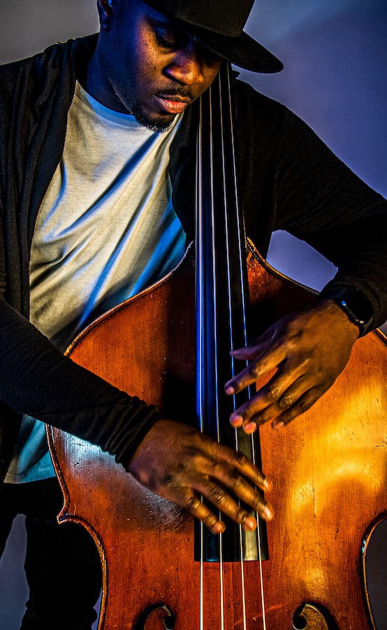 daniel casimir playing upright bass