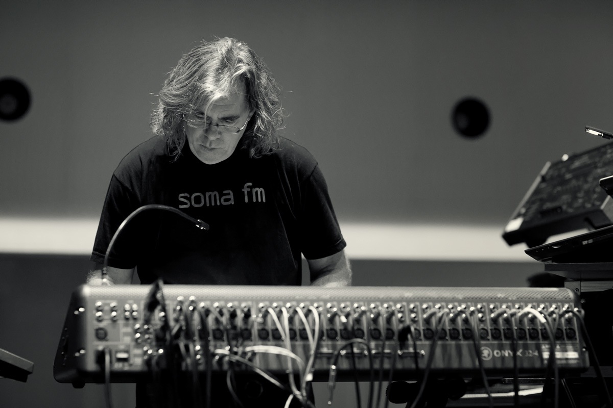 steve roach live at soundquest