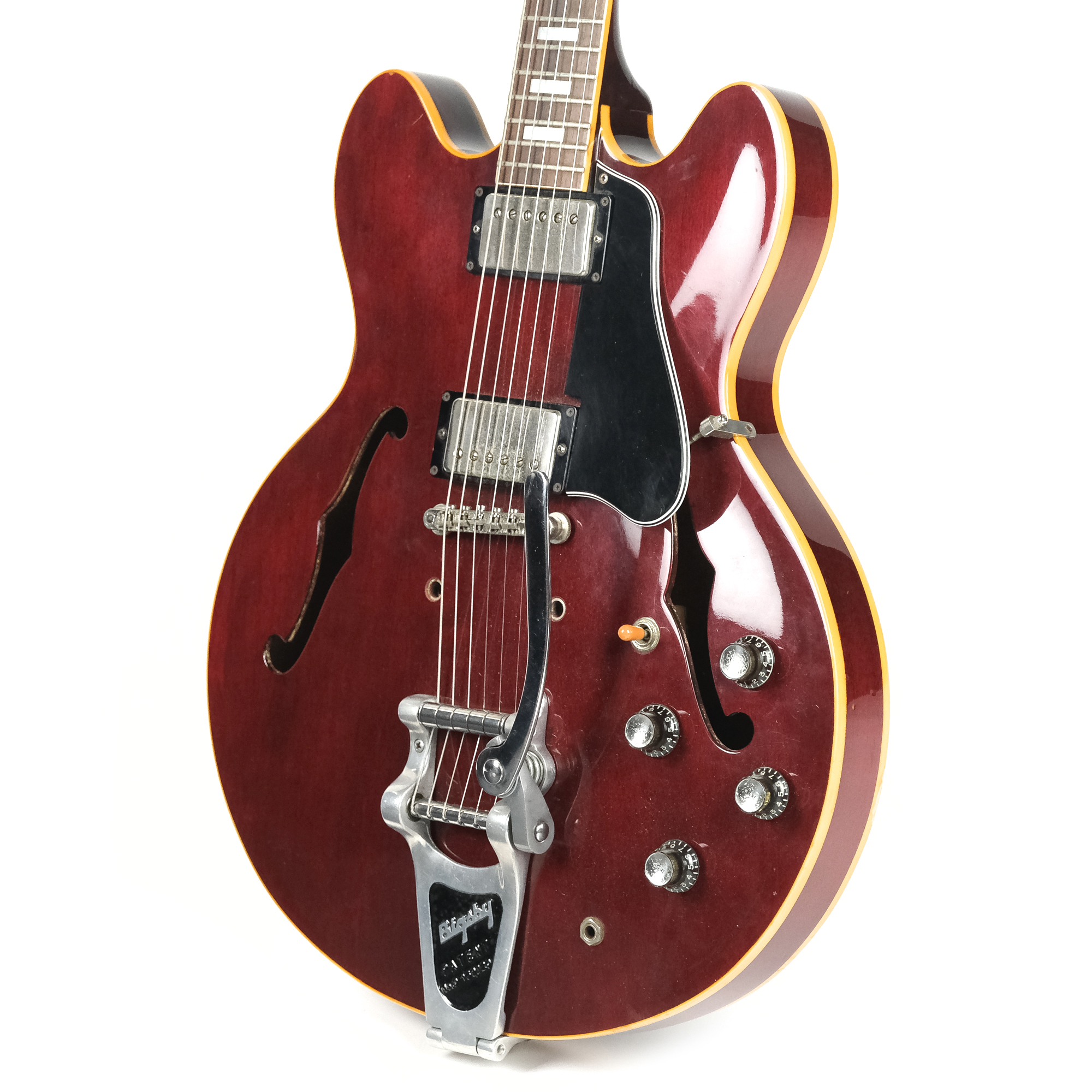 A Bigsby-sporting Greco