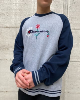 CHAMPION CUSTOM SWEATSHIRT V1 Revibe