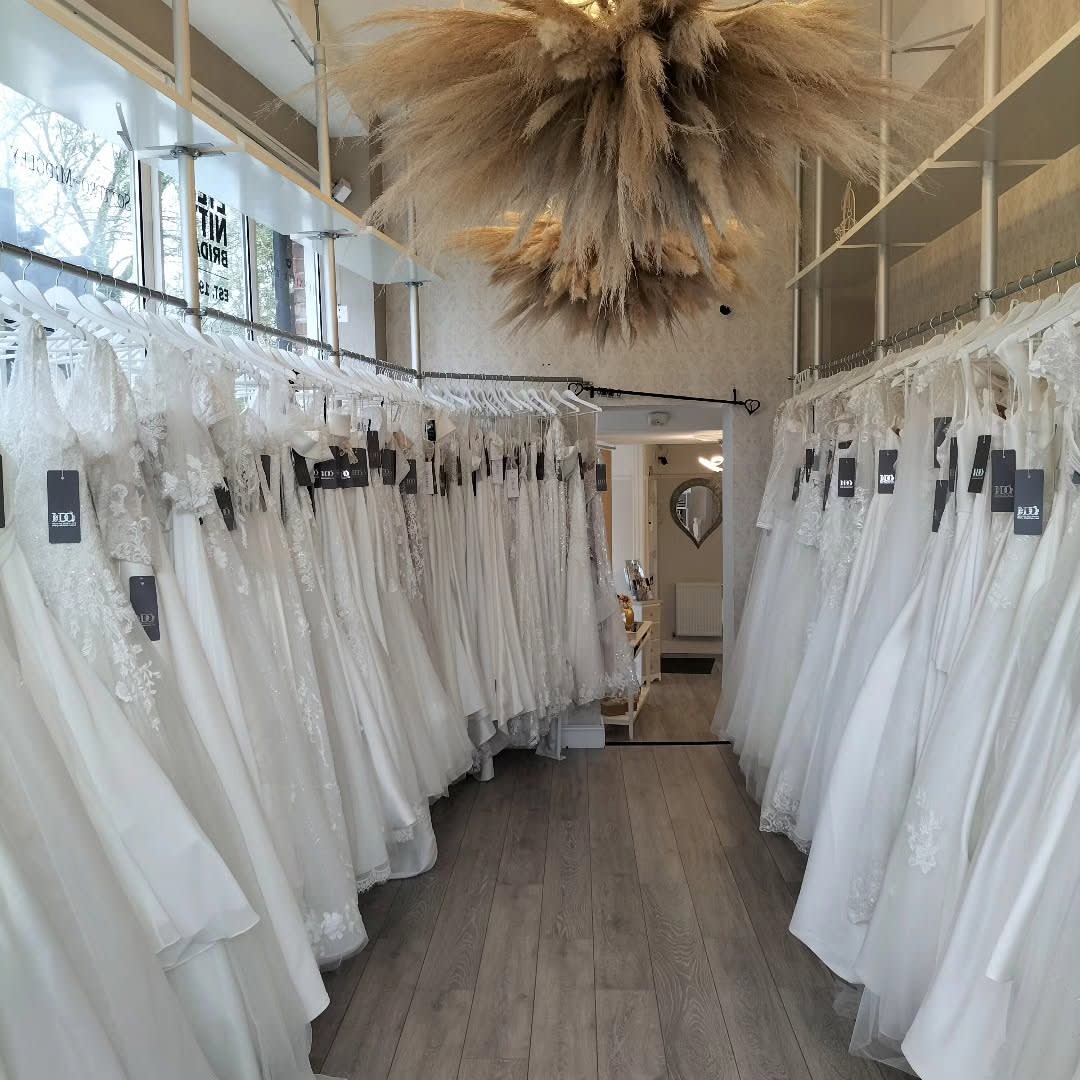 I Do... Wedding Specialists