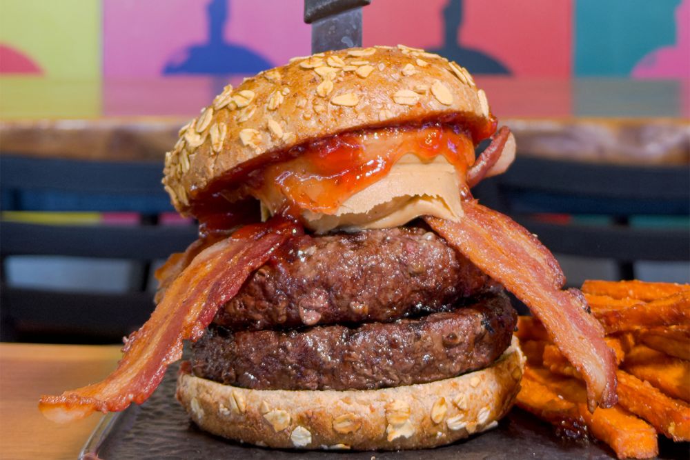 Slater's 50/50 Bacon Burgers Beer