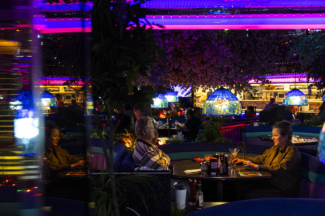 The Peppermill at 50 The history of the iconic Las Vegas restaurant