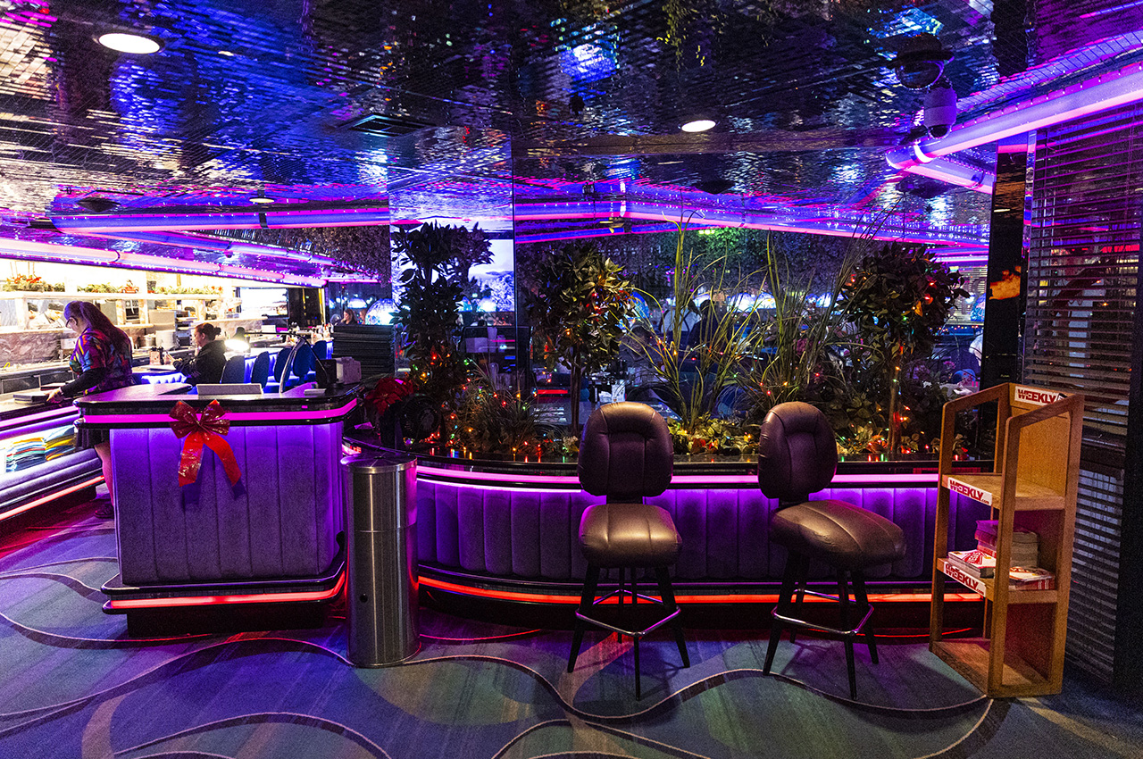 The Peppermill at 50 The history of the iconic Las Vegas restaurant