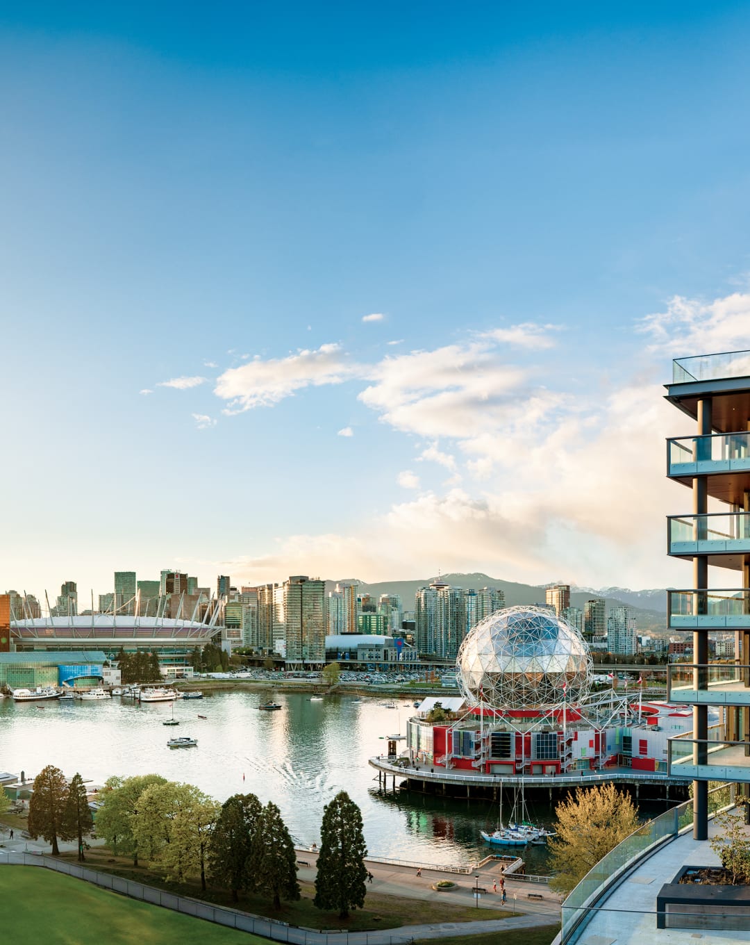 TESORO: The Evolution of Classic Elegance with Modern West Coast Architecture. thumbnail