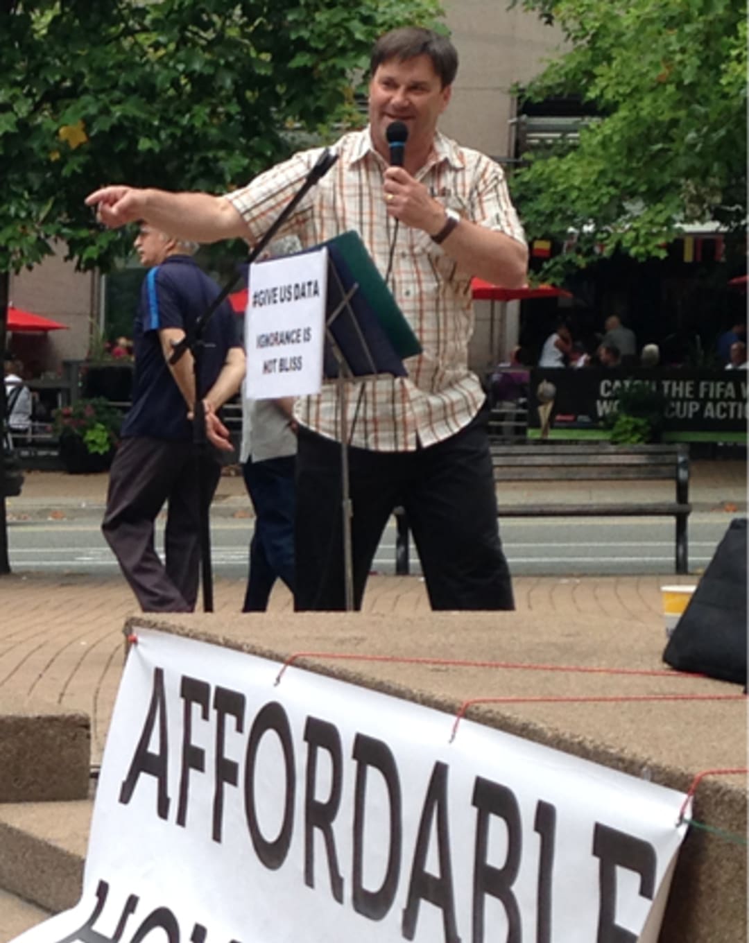 Editorial: We Need to Think Through Collection of Foreign Buyer Data thumbnail