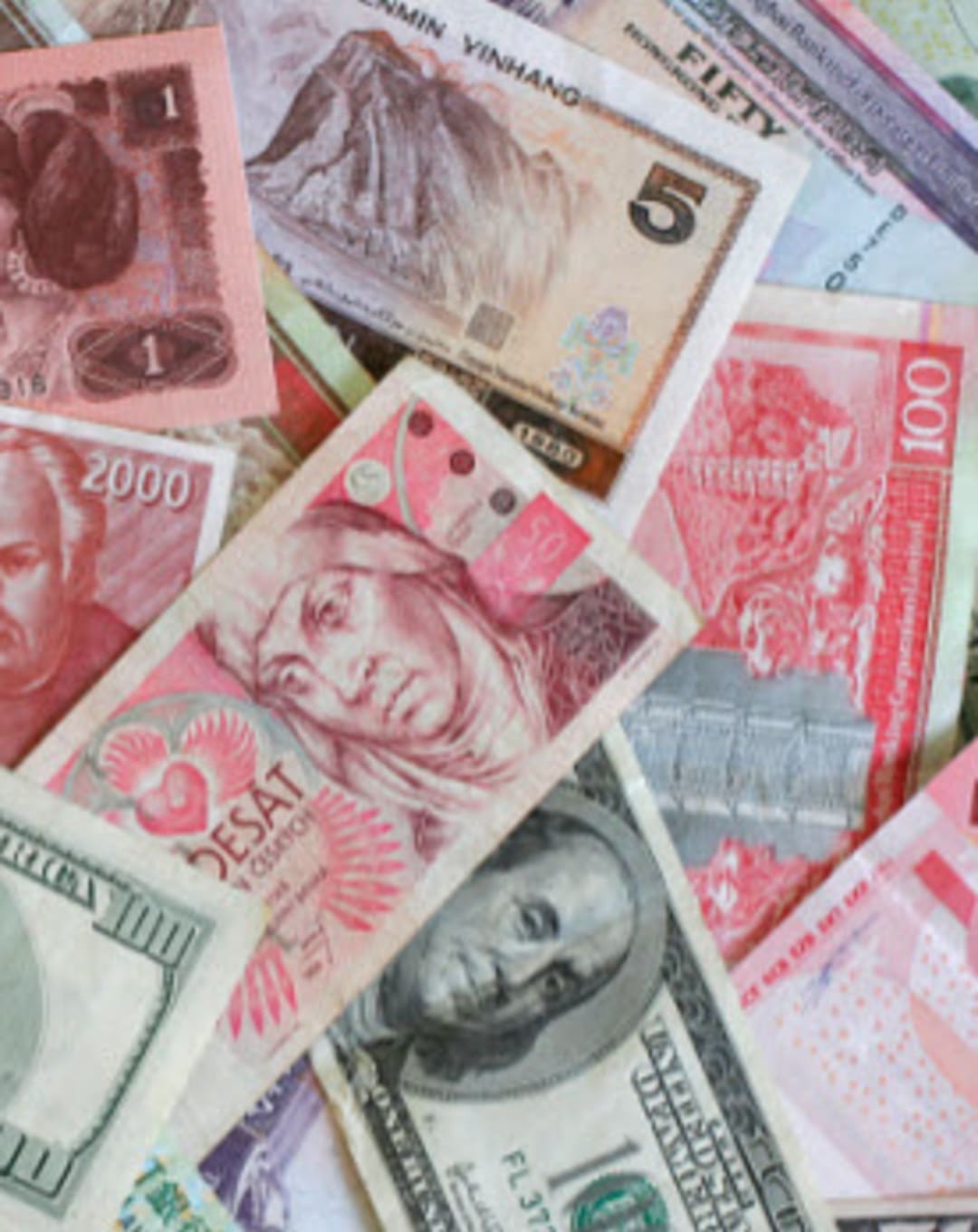 Down Payments from Overseas Funds: What Buyers Need to Know thumbnail